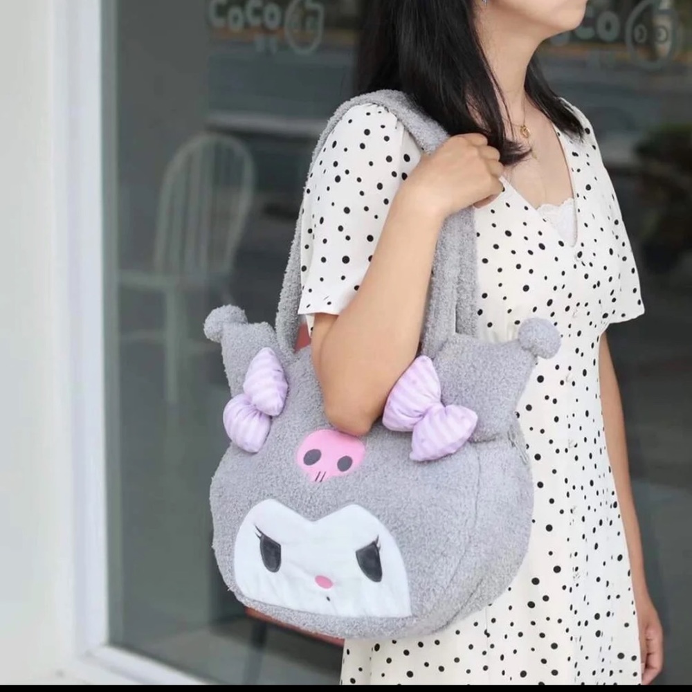 Kukumi bag shoulder handbag plush gray Sanrio